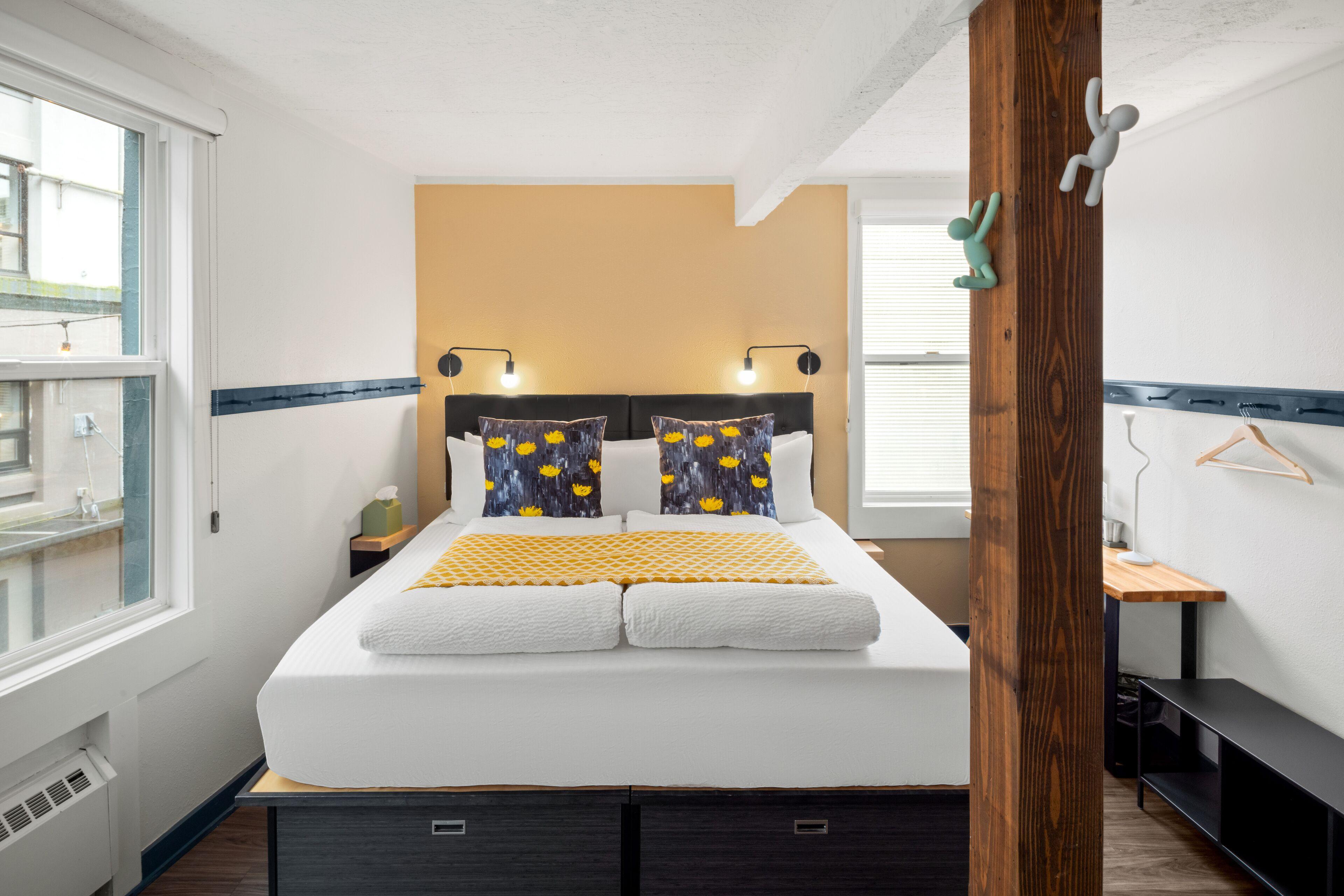 Deluxe Double or Twin Room,1596878443:JPEG